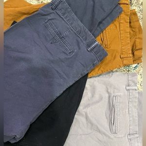 OLD NAVY BUNDLE: Mens ultimate slim built in flex pants